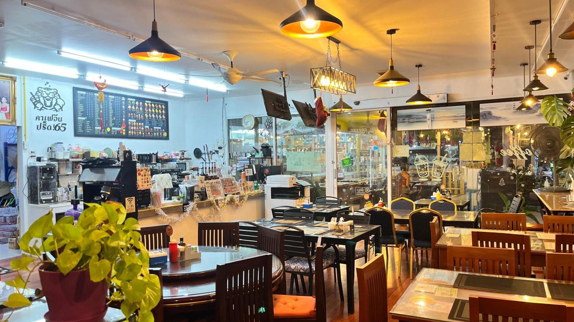Pa Chalermchai Guesthouse Bangkok Ngoại thất bức ảnh